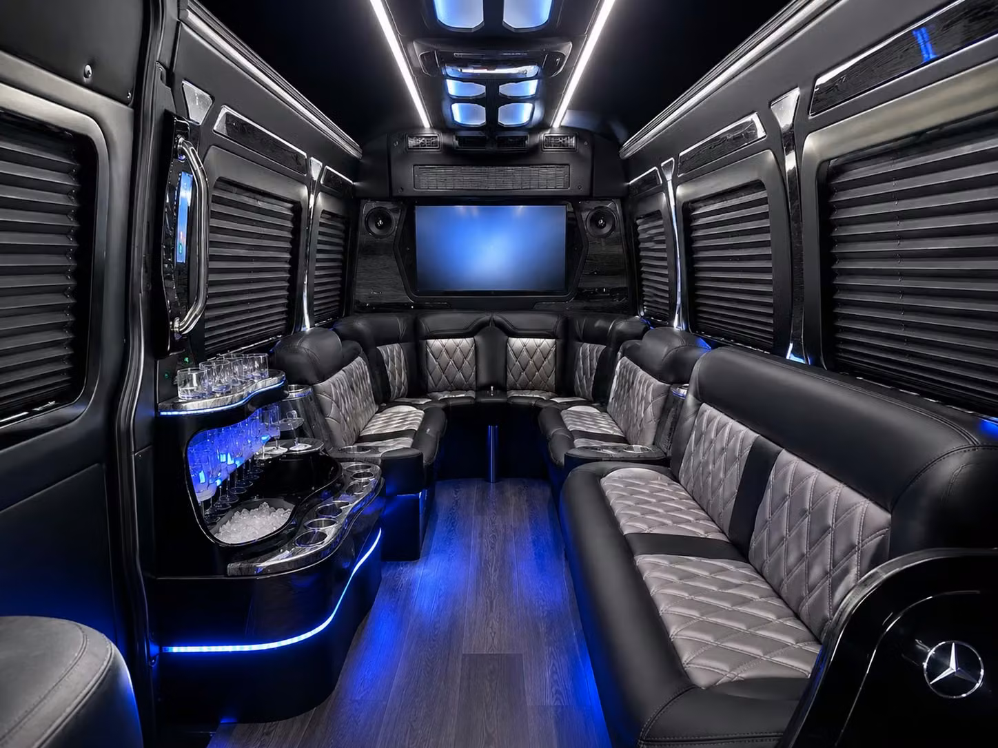 bus rental options for st petersburg trips