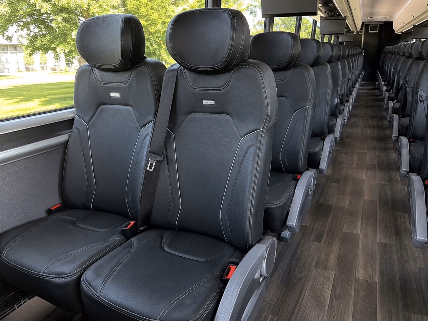 charter bus transportation from tampa bay area hotels to your st pete wedding