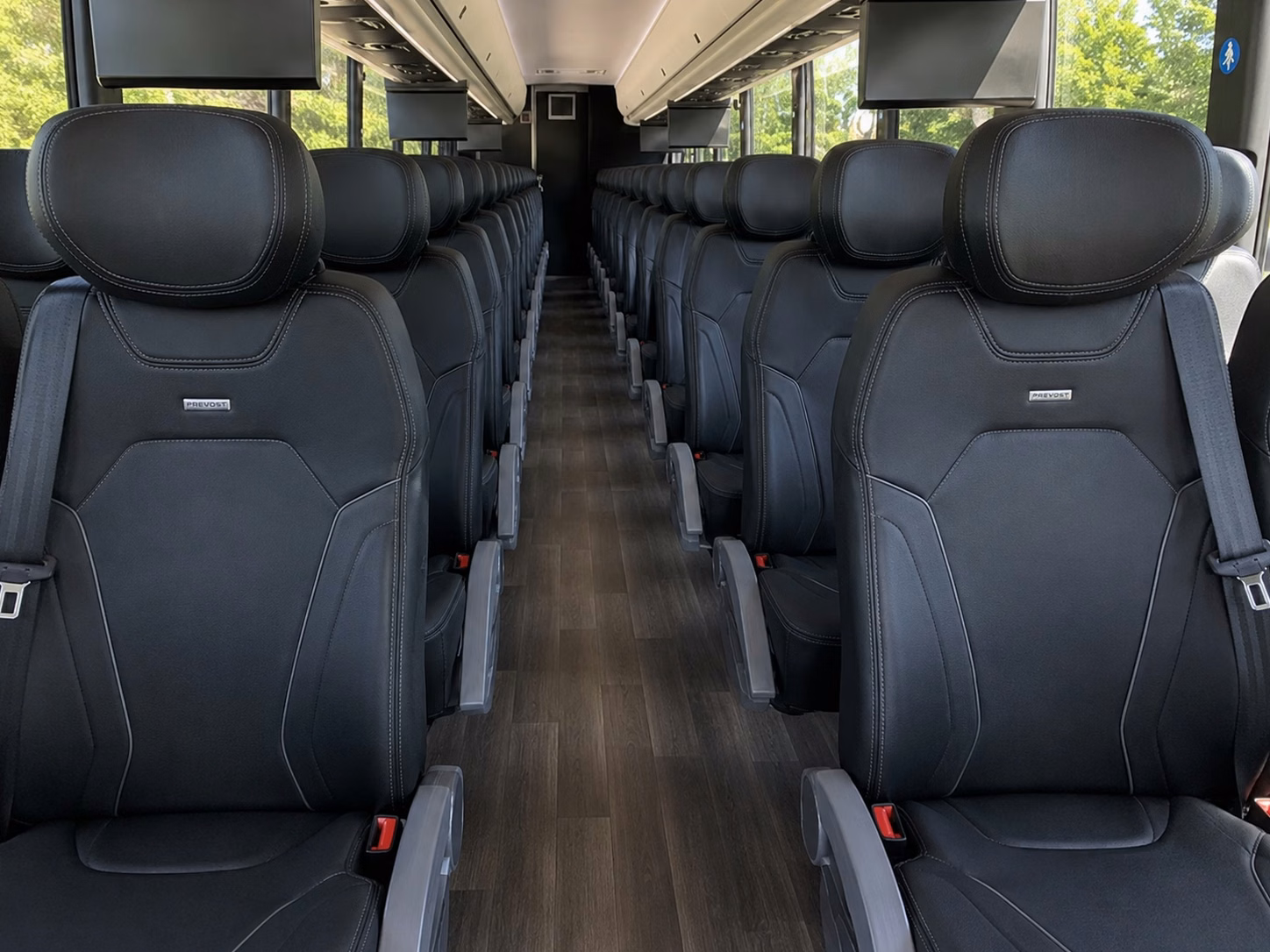 guest shuttle service between st petersburg wedding venues and hotels