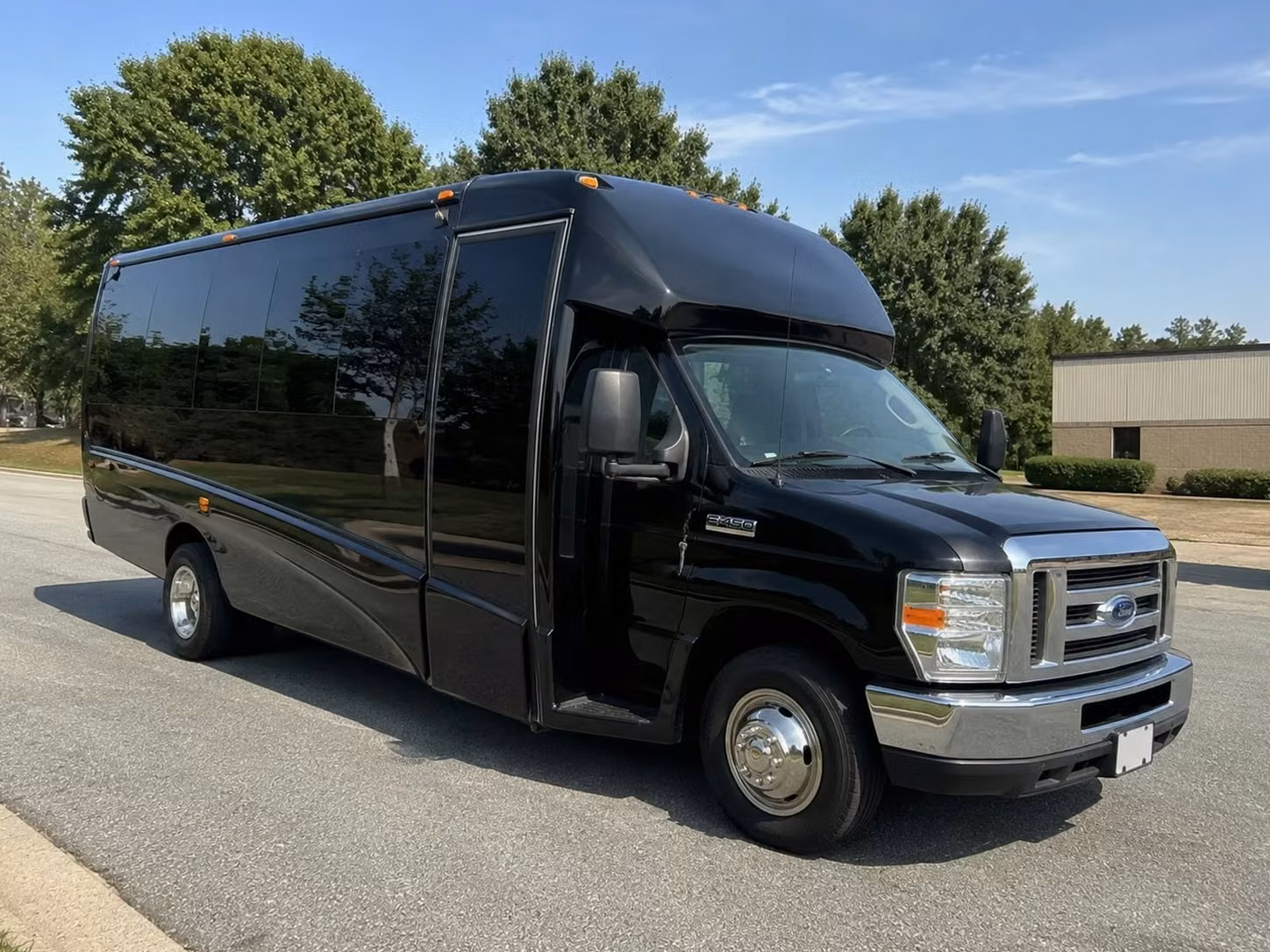 st petersburg corporate shuttle services